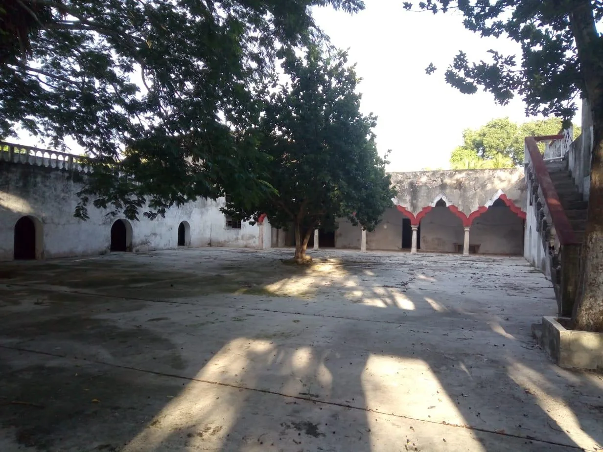 MAJESTUOSO HOTEL EN VENTA PARA REHABILITAR MERIDA, SOTUTA (GVC-2247)