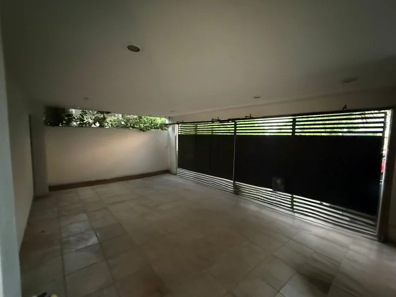 CASA EN RENTA, 4 RECAMARAS, ALBERCA, LAS AMERICAS MERIDA NORTE (NRC-1781)